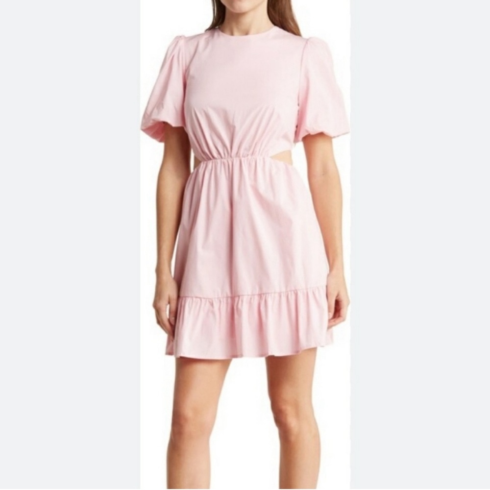 Cutout pink dress